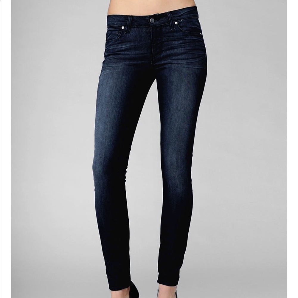 Paige Verdugo Jegging