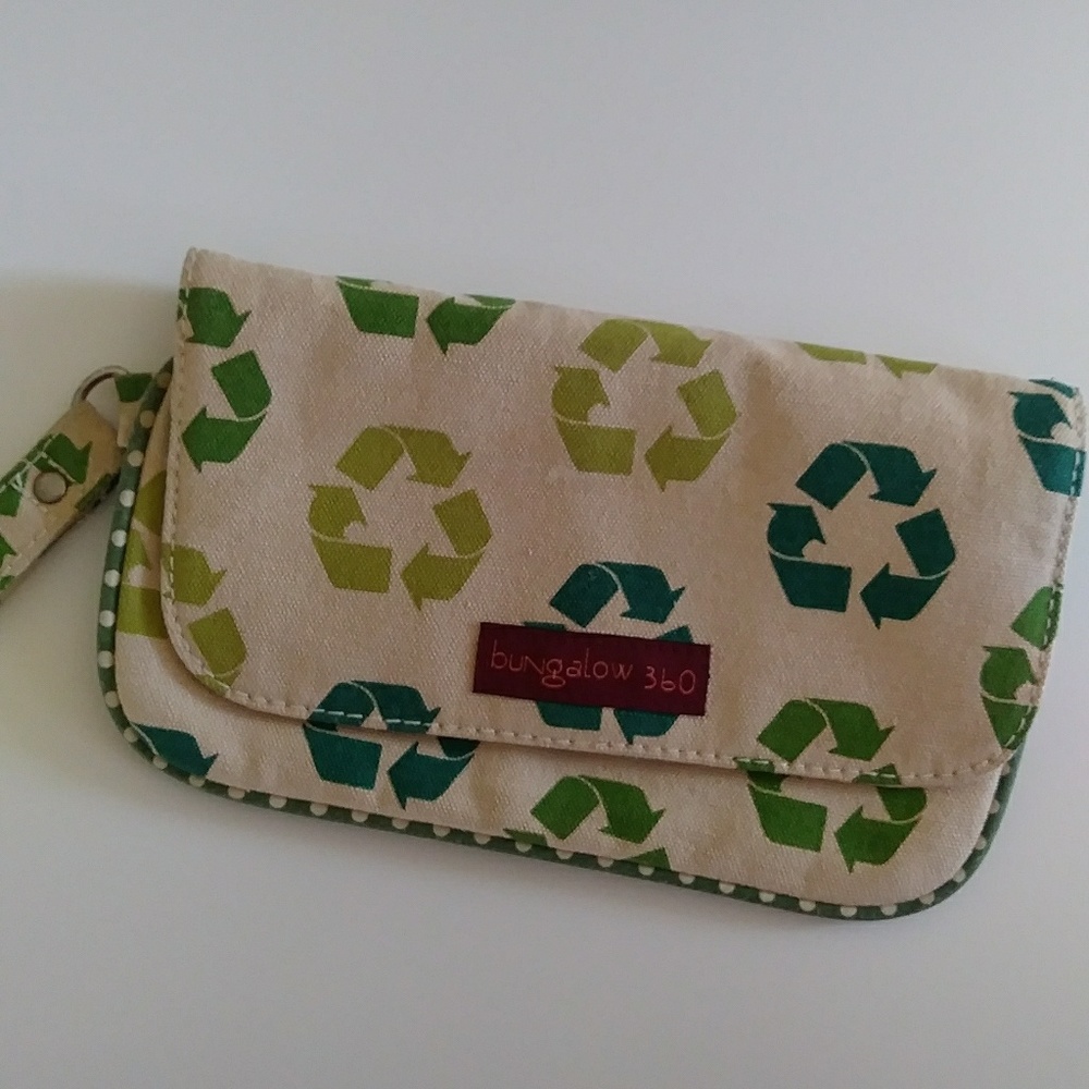 New Bungalow 360 vegan wristlet RECYCLE pattern