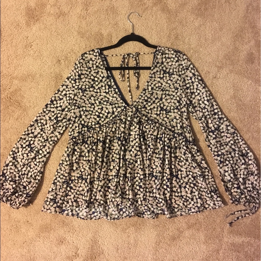 *NEW* never been worn VICI DOLLS blouse