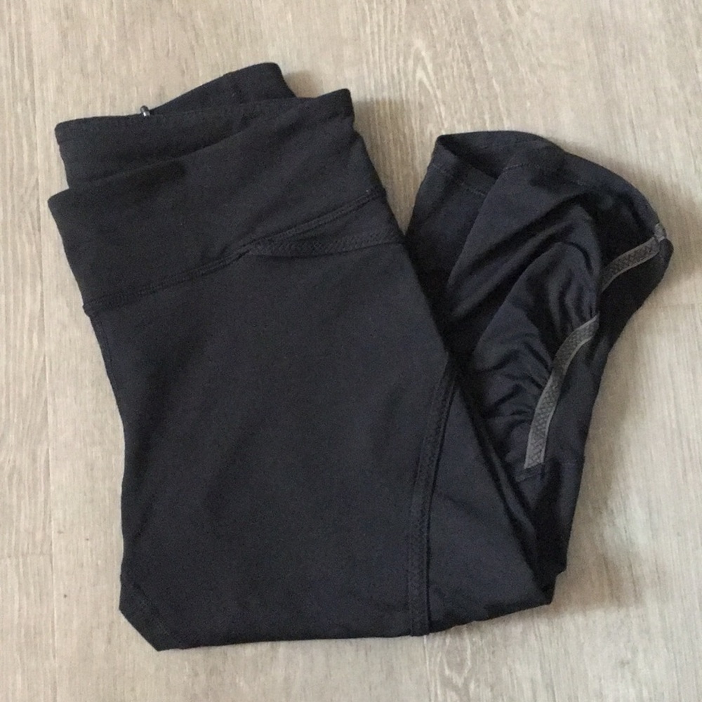 Lululemon Pace Cropped Leggings