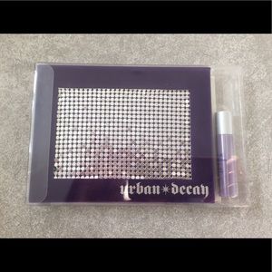 NIB Urban Decay Deluxe Shadow Box