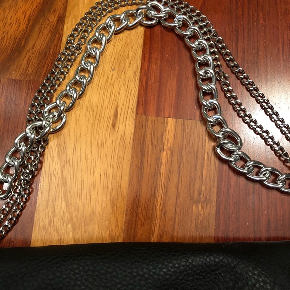 Rockstar Chain Shoulder Bag - Picture 3 of 3