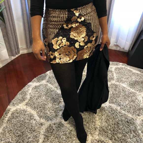 Sequin Skirt - Picture 2 of 5