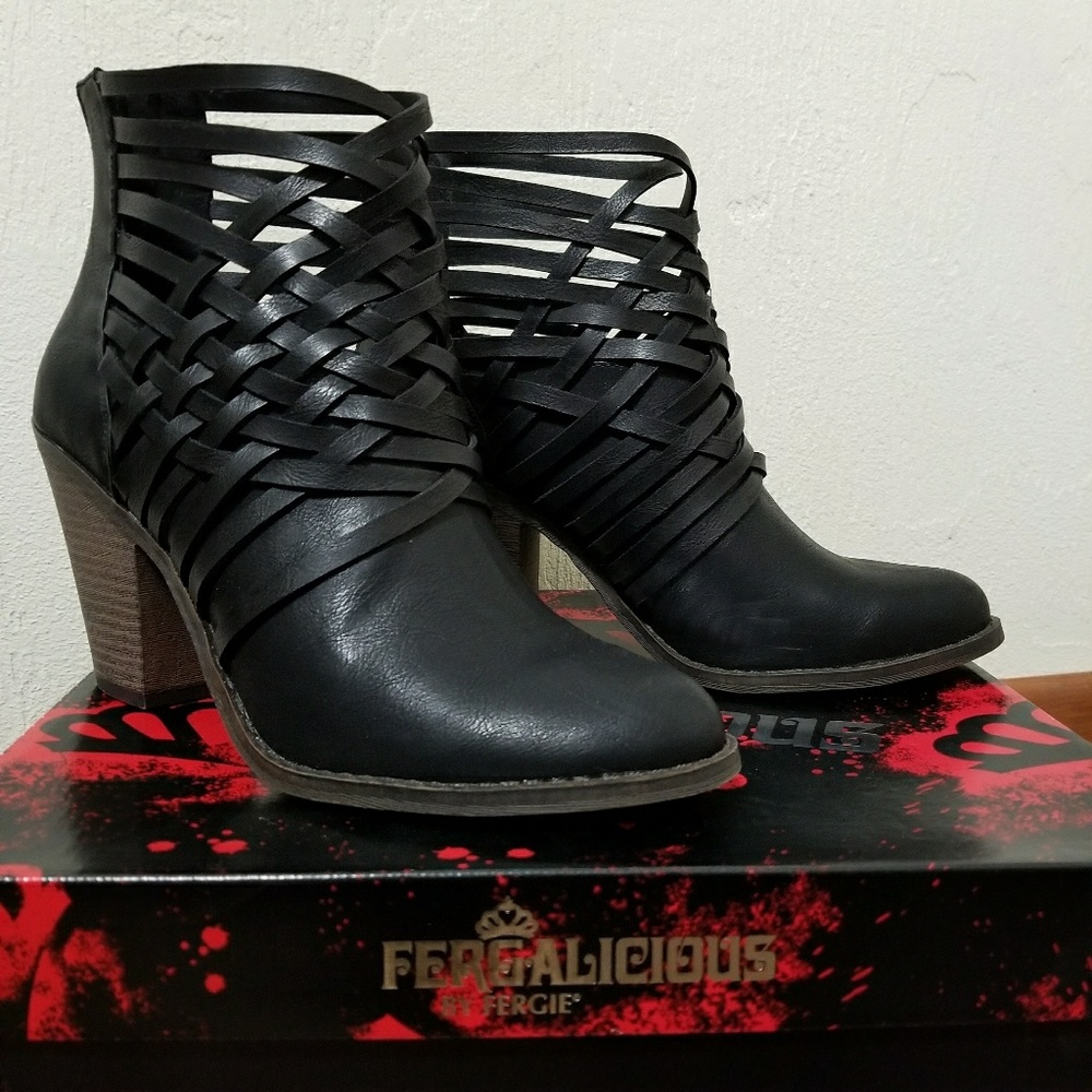 Fergilicious Weever ankle boots