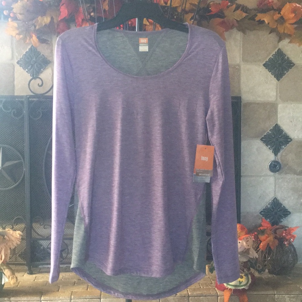 Lucy workout tee