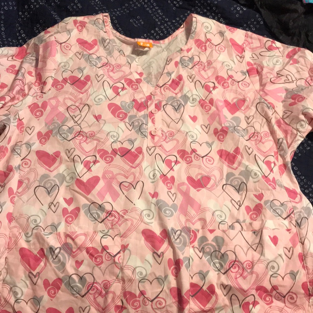 Scrub top