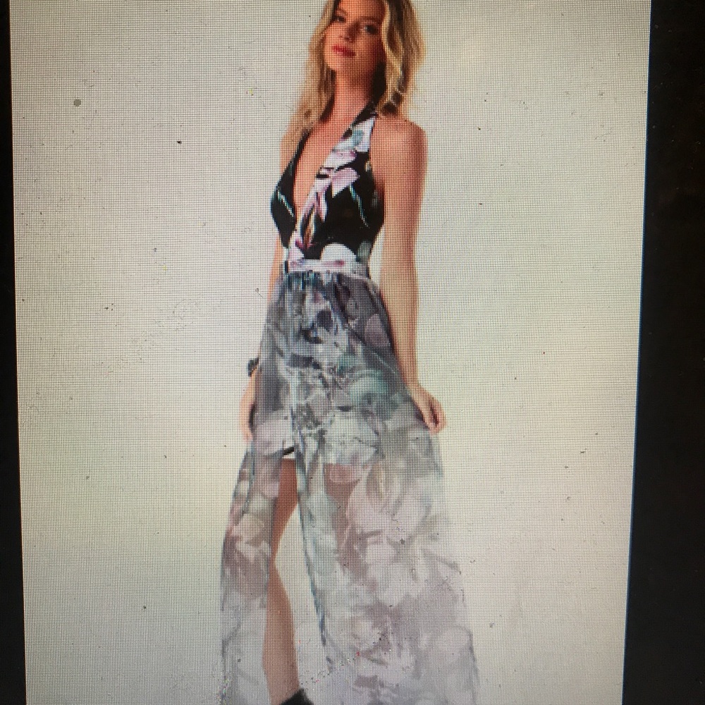 Bebe Floral Formal gown