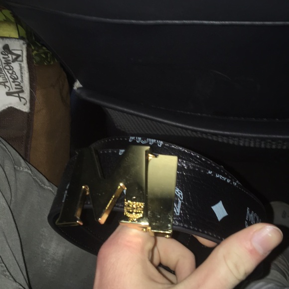 McM belt