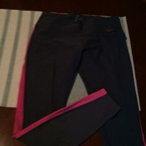 Nike DriFit leggings gray w/pink medium