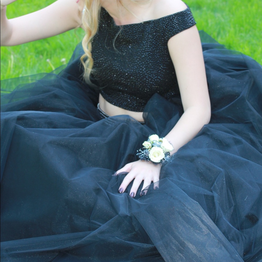 Sherri Hill Prom Dress
