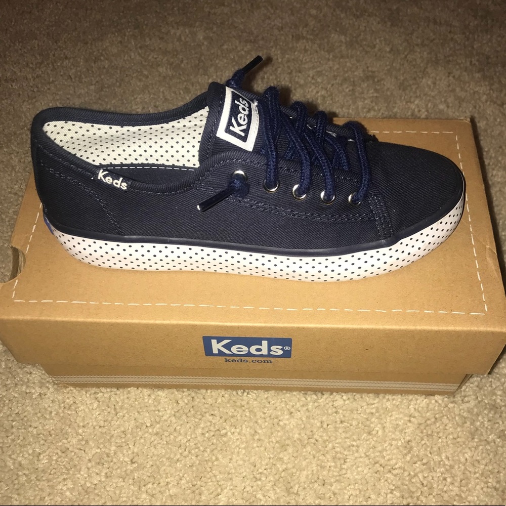 Like New Keds Navy Tennis Shoes
