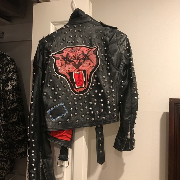 Famous Zara leather jacket with patches - Picture 1 of 4