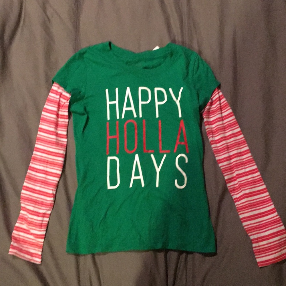 Women’s Holiday Hybrid Shirt