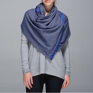 LuluLemon Vinyasa Scarf