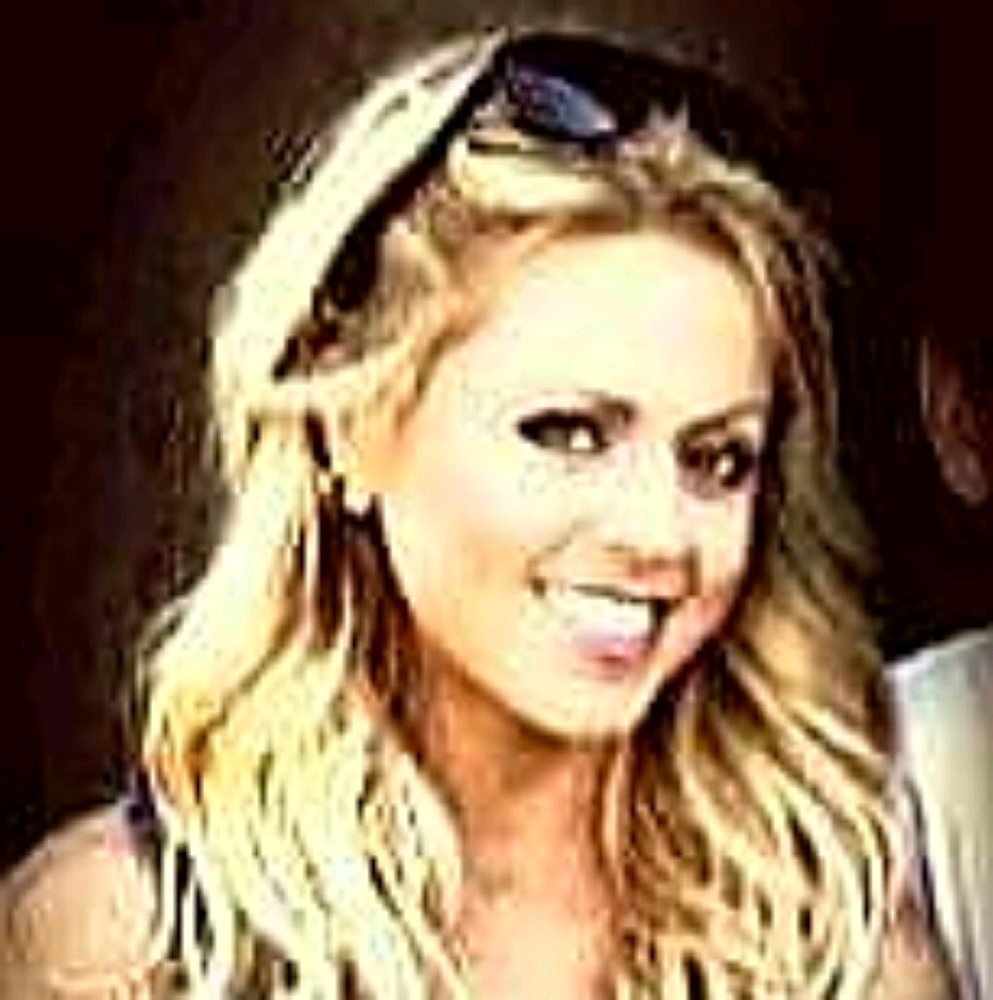 Meet your Posher, Janel