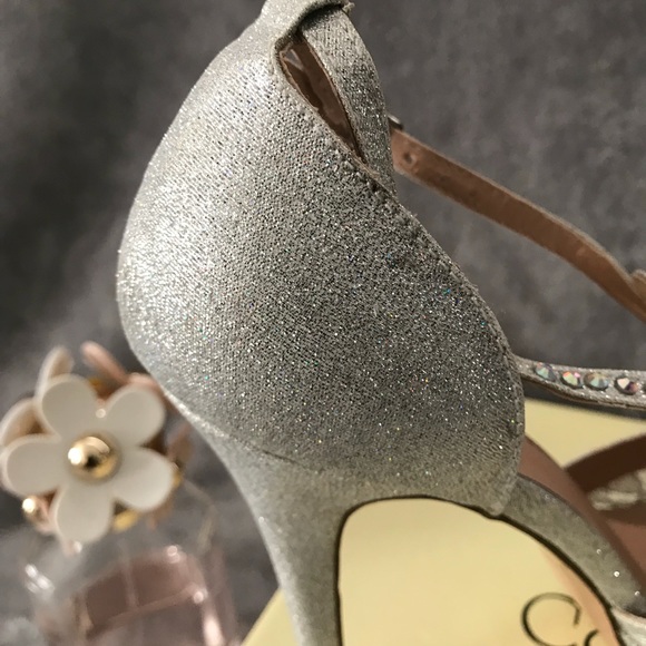 Cathy Jean Formal Sandals - Picture 7 of 8