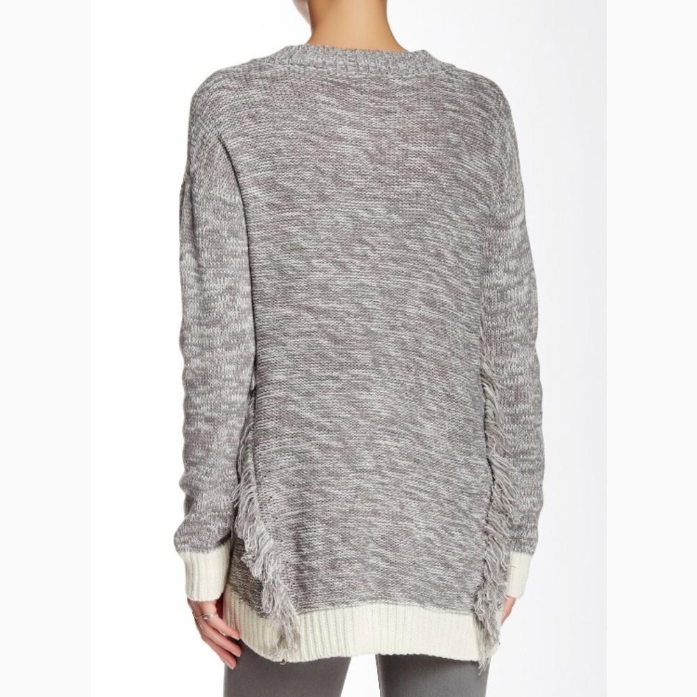 NWT Love Token Grey & White Amelia Fringe Sweater - Picture 2 of 8