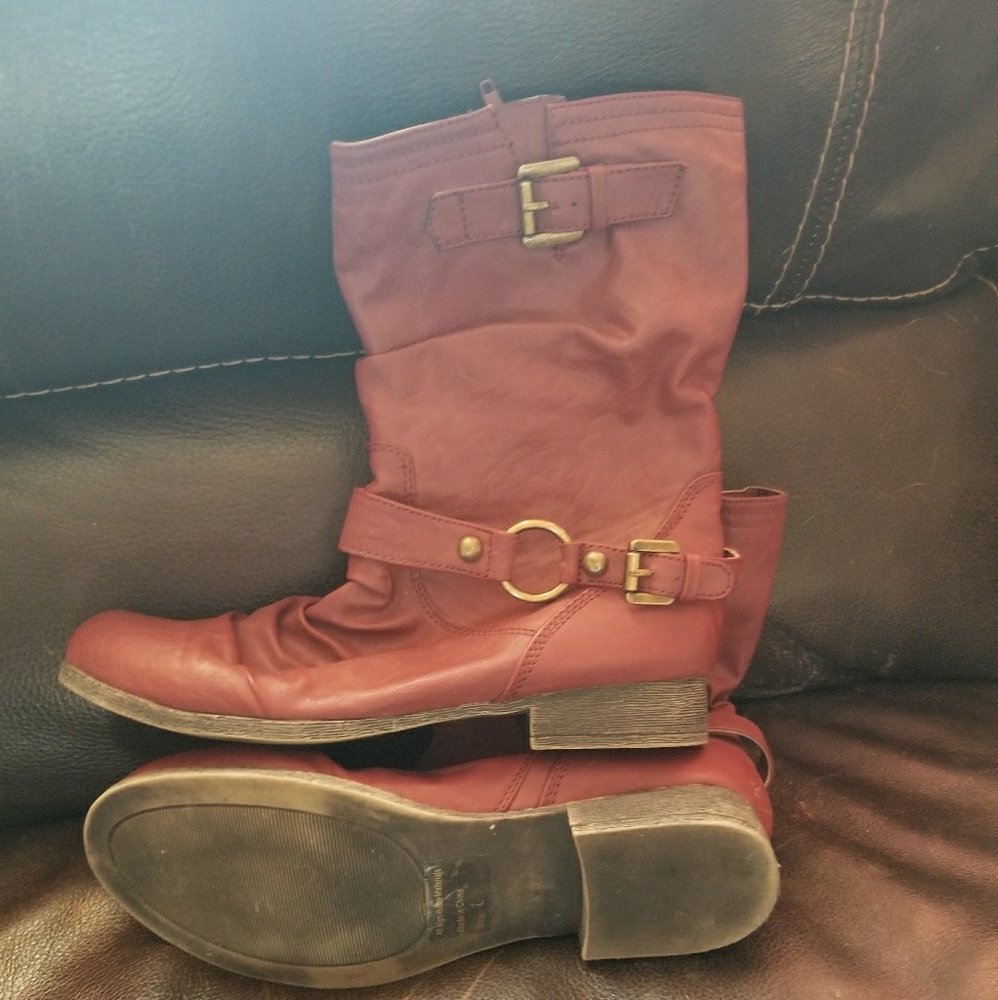 Red boots