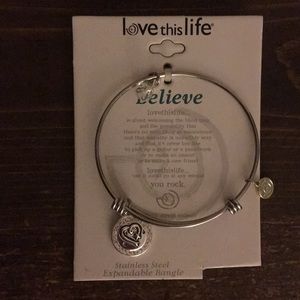 Silver "believe" bracelet NEVER WORN