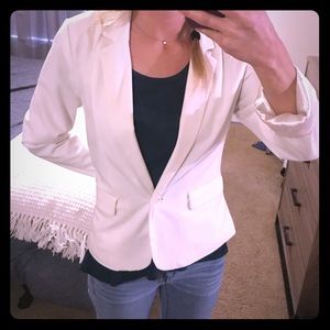 White/ivory blazer
