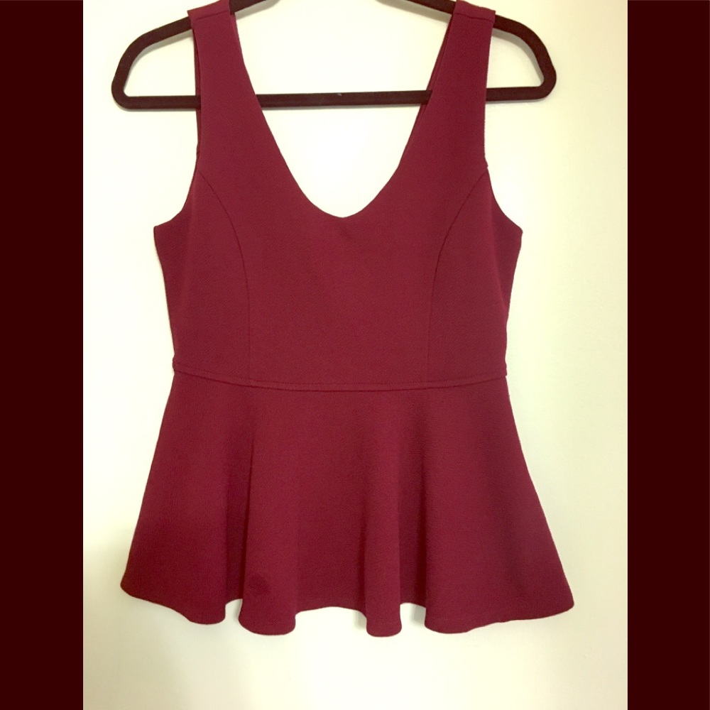 Maroon no sleeve Blouse