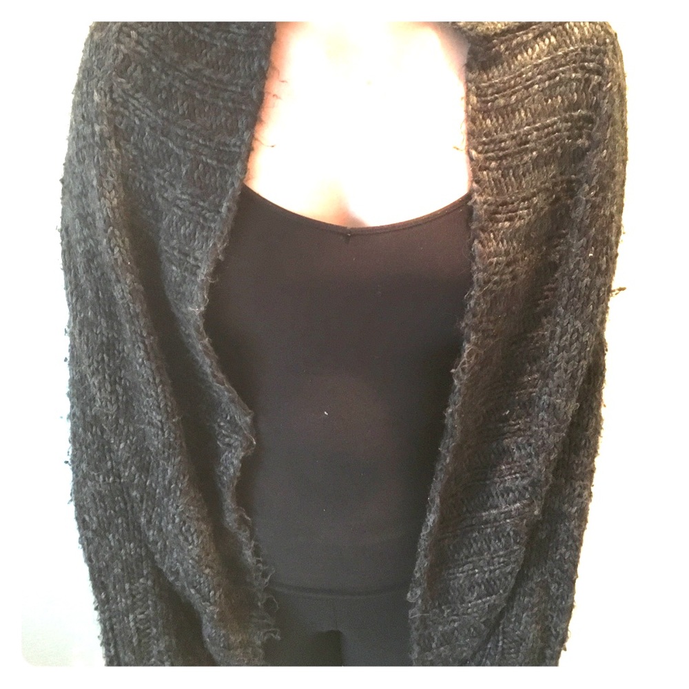 Hinge circle cable knit charcoal cardigan - M/L