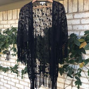 Monteau black lace fringe kimono EUC