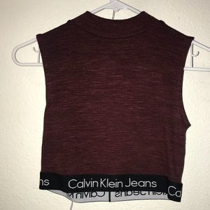 Calvin Klein Crop Top