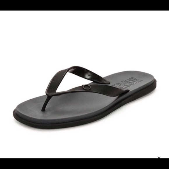 ferragamo flip flops mens