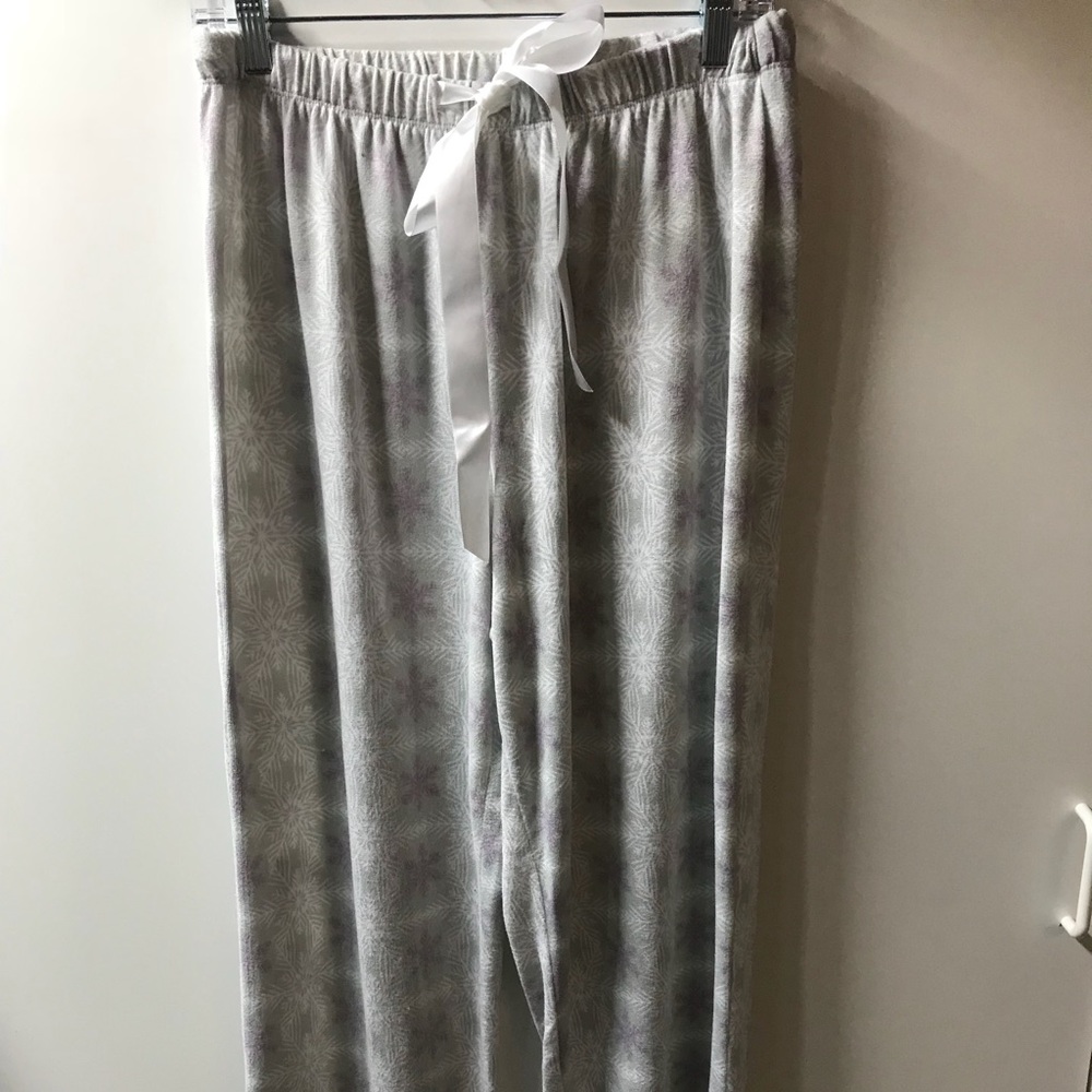 PJ bottoms, Avon, EUC