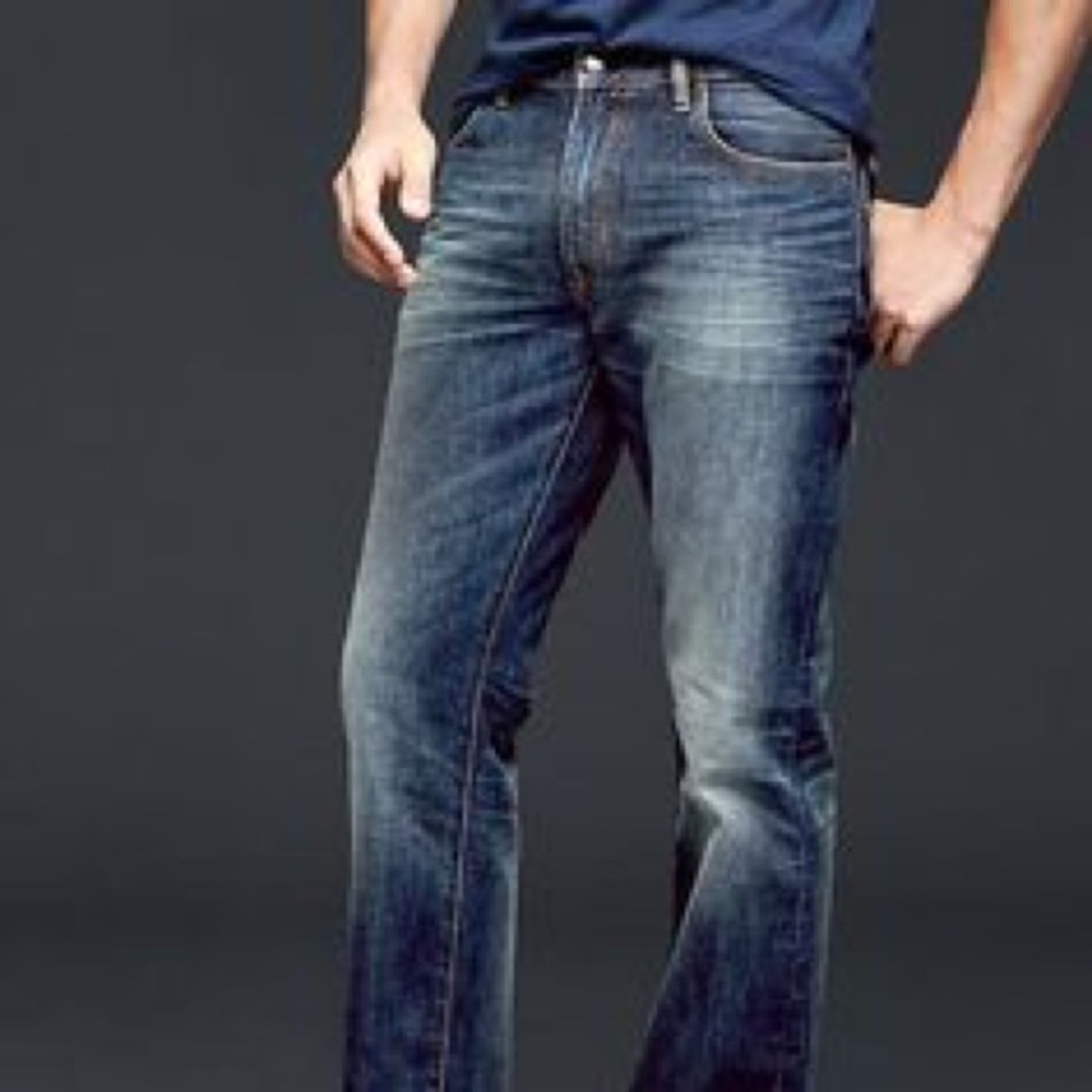 Men’s Gap 1969 Standard fit jeans 32x32.