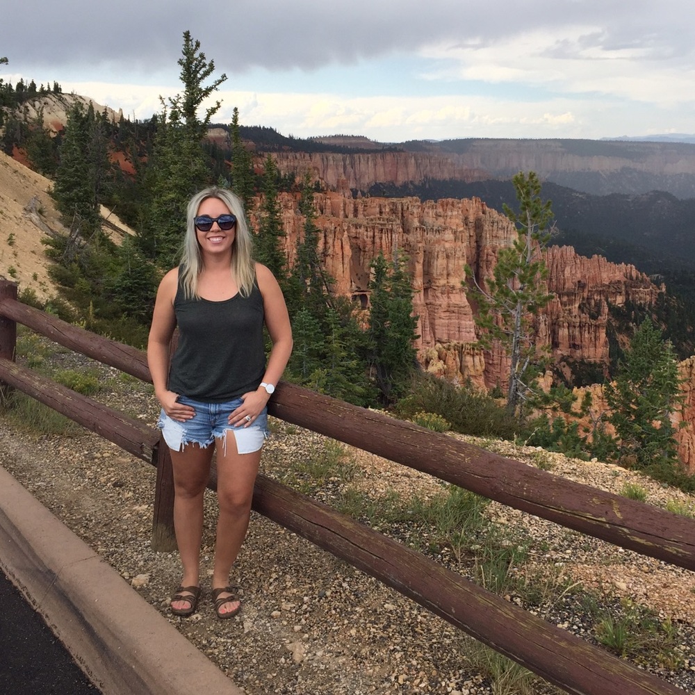 Meet your Posher, Jennifer