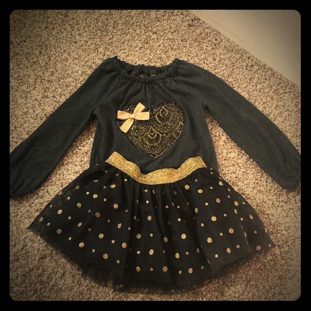 Gently used 3T-4T clothes bundle Gap & other