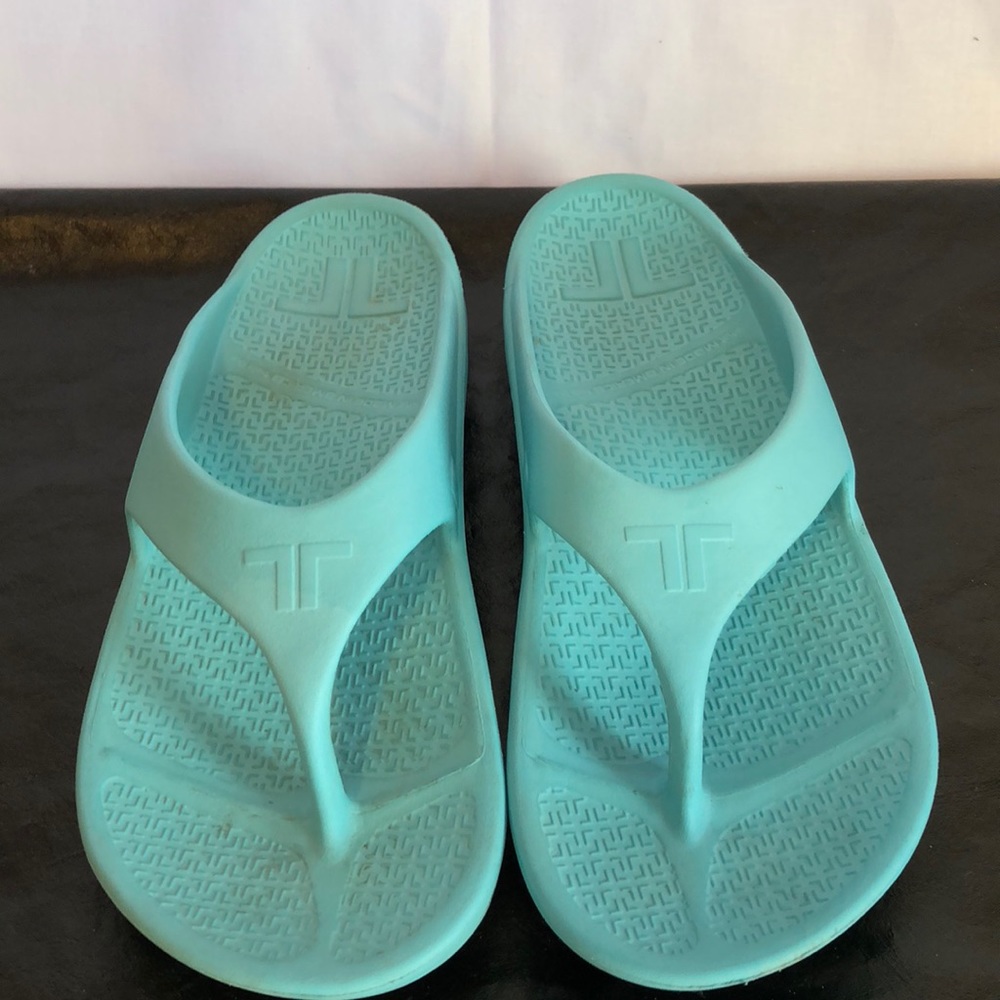Telic flip flops