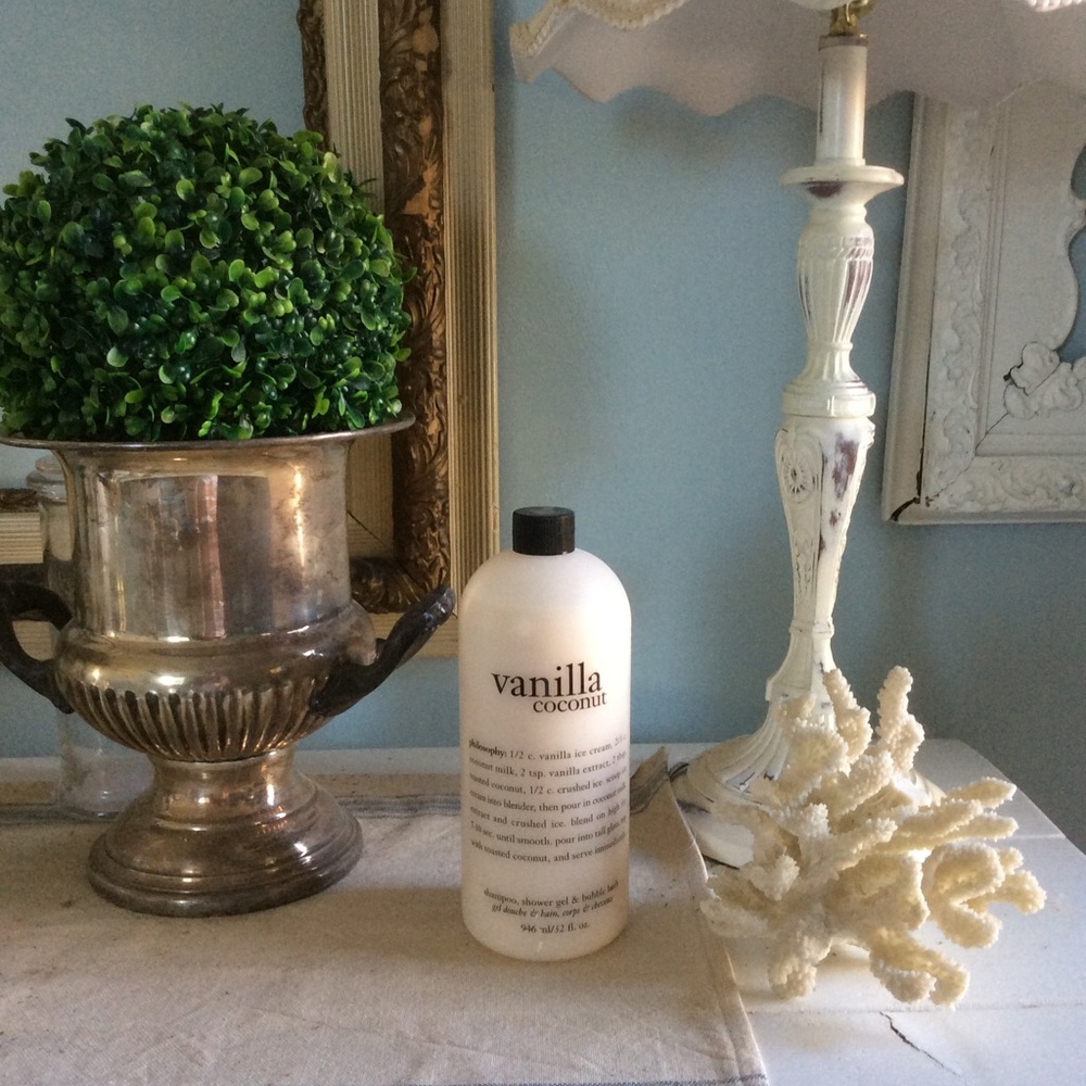 Philosophy vanilla coconut shower gel