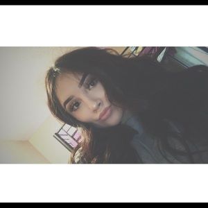 Meet your Posher, Sianna