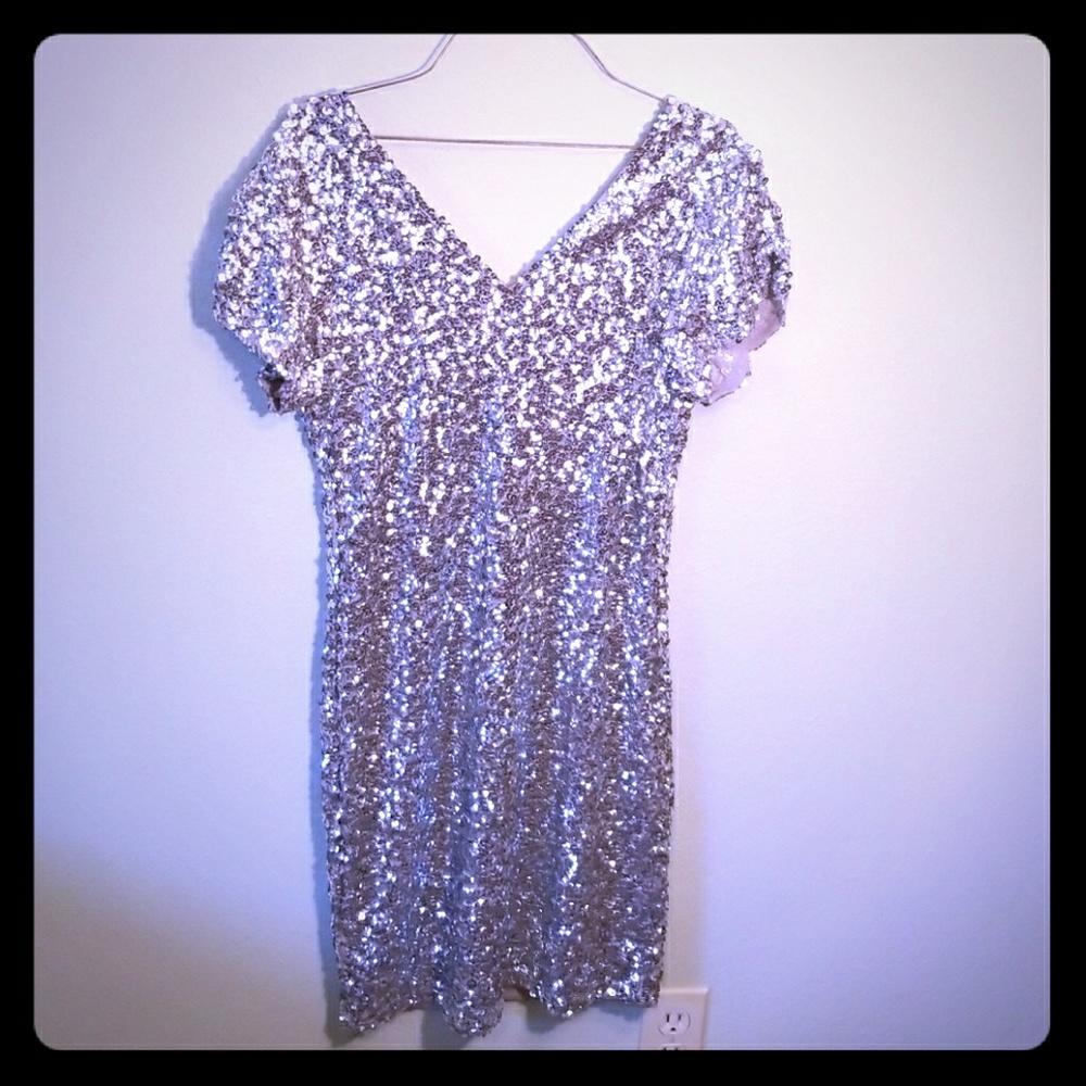 FLASH SALE! Sequin cocktail dress!