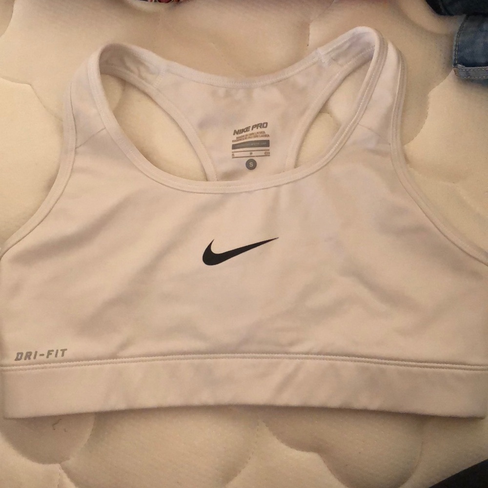 Nike sports bra