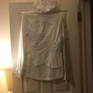 Awesome Lululemon Running Jacket -make offer!