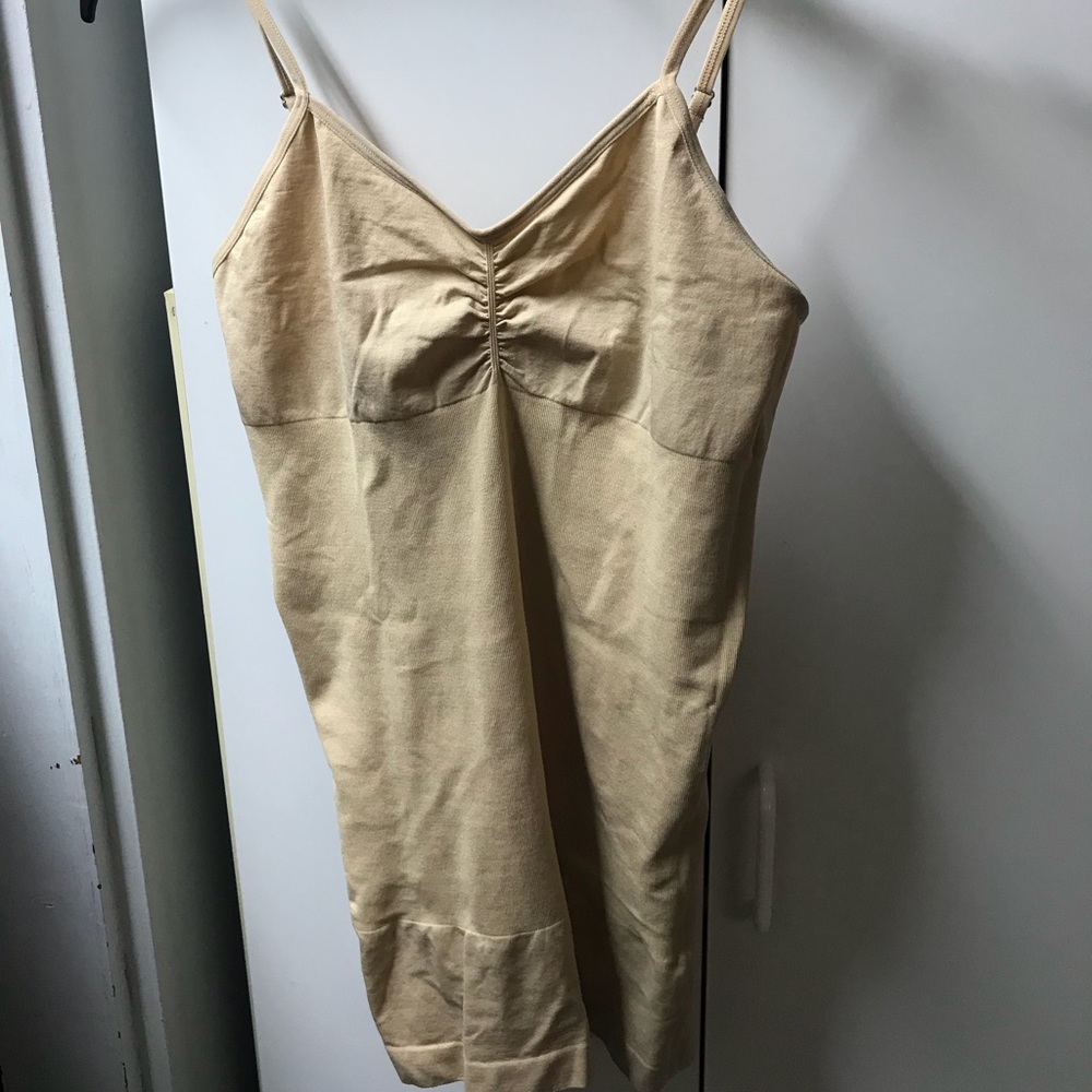 Body Illusions Smoothing Cami Tan, Large, NEW