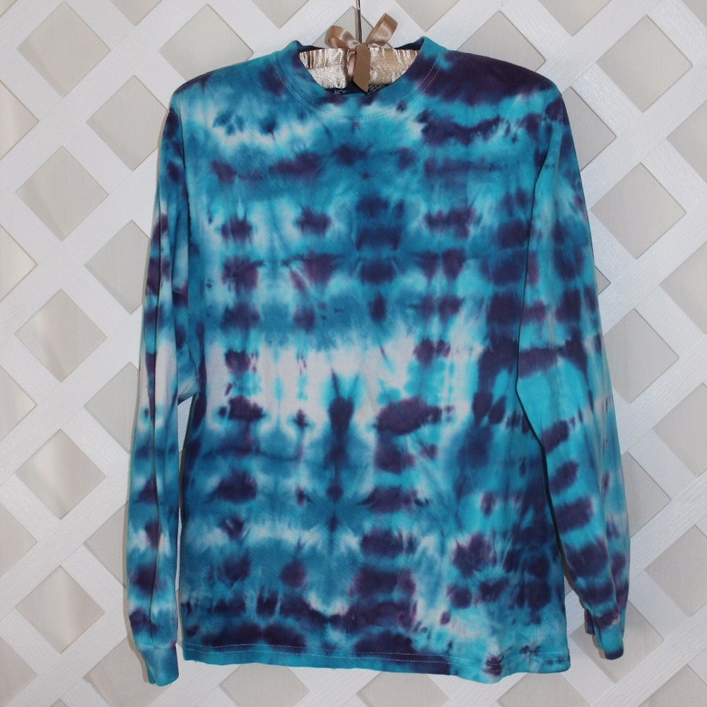 Ladies Tye Dyed Woman's Blouse Size Small-vb