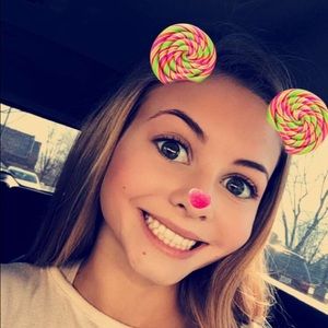 Meet your Posher, Maddie