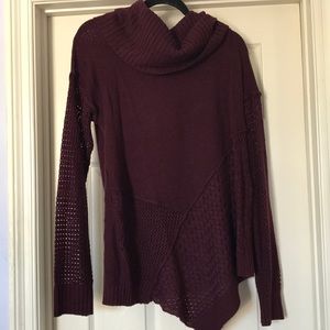 Maroon sweater