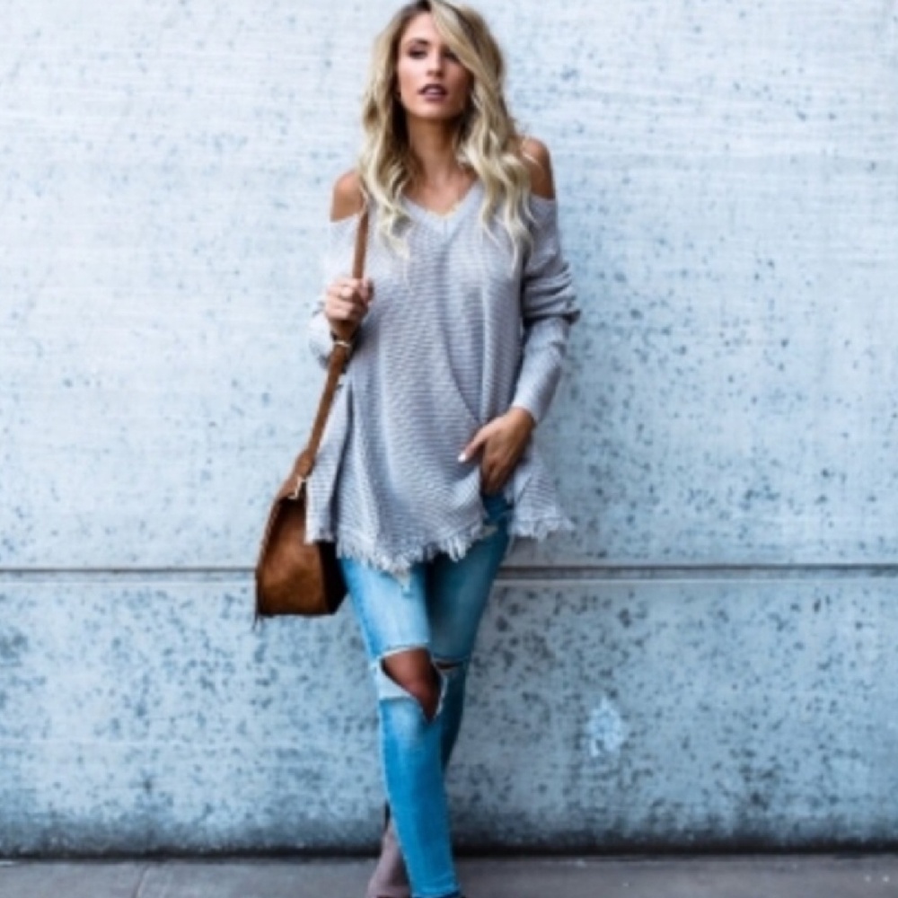 2X🌟HP🌟🆕️5🌟Avery Cold Shoulder Thermal - Picture 5 of 5