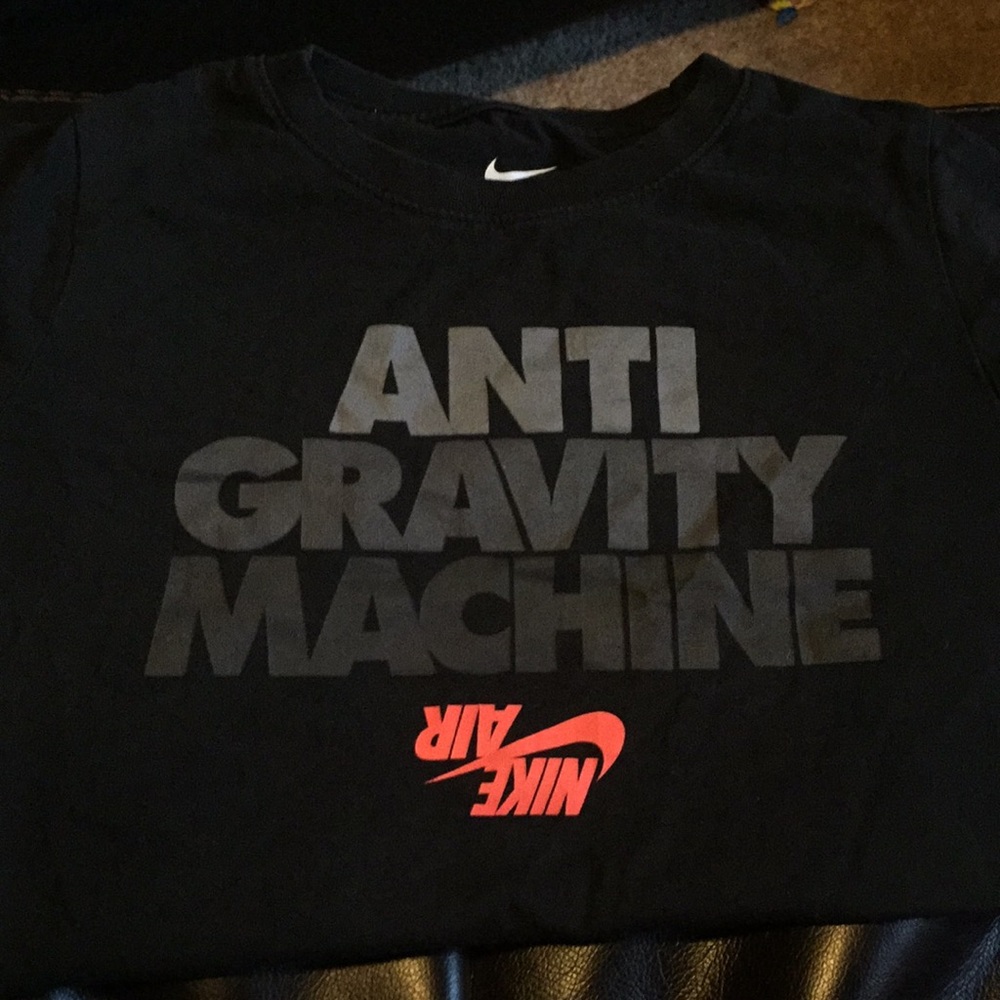 Boys Nike Air Tee
