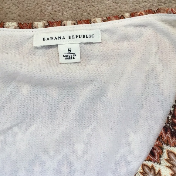 Banana Republic top blouse. - Picture 2 of 5