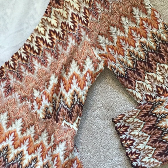 Banana Republic top blouse. - Picture 3 of 5