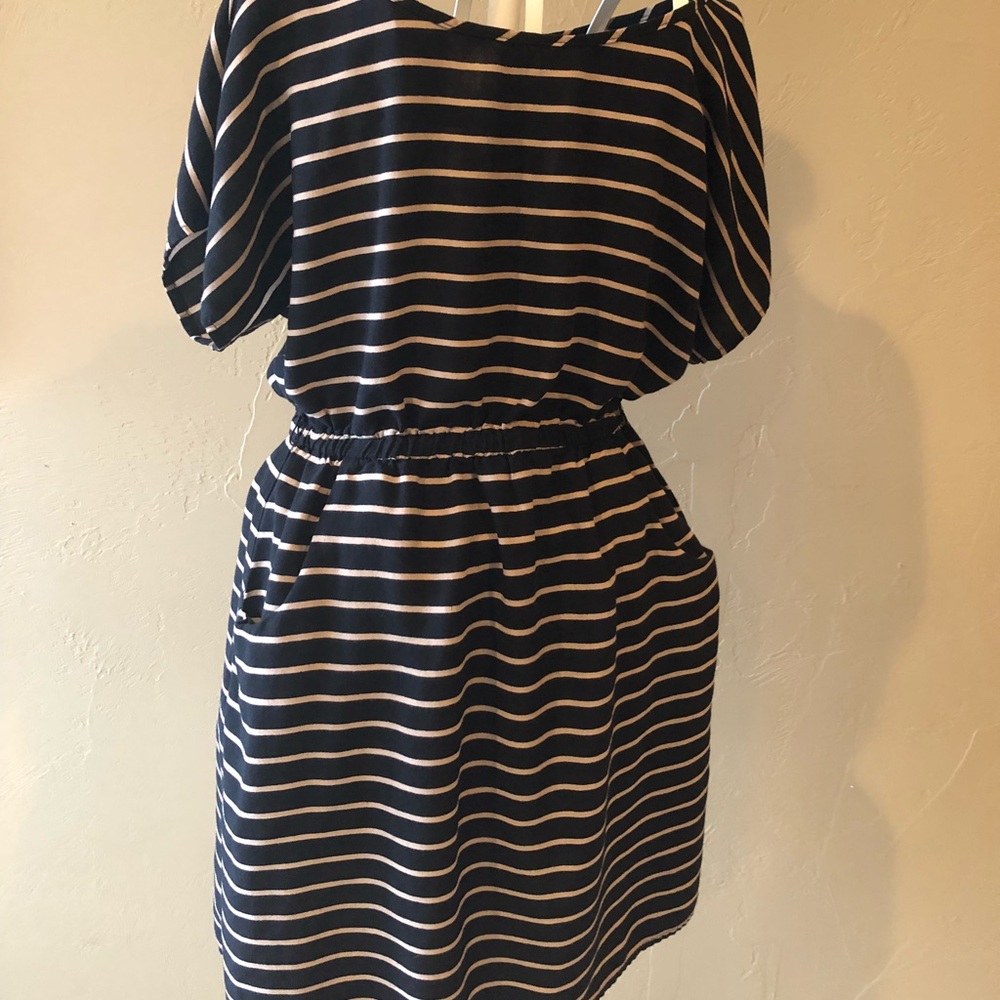 Dress with pockets!!