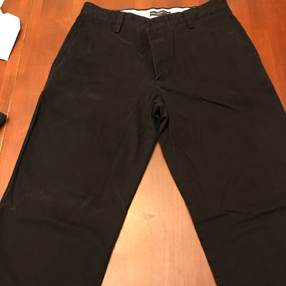 Men’s dockers pants