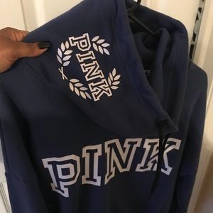 Navy blue pullover